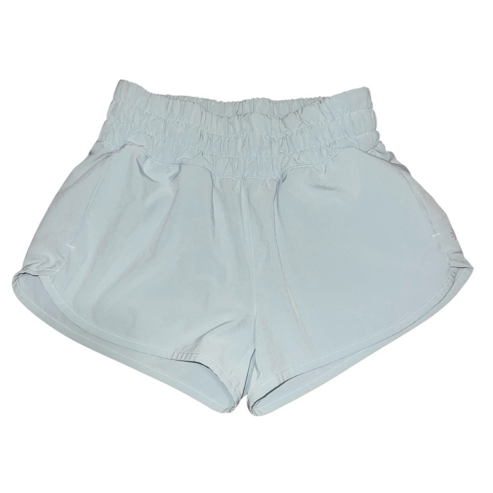 EUC ATHLETA GIRL Run Free 2.5" Shorts Light Teal Size Medium 8/10 Casual Active